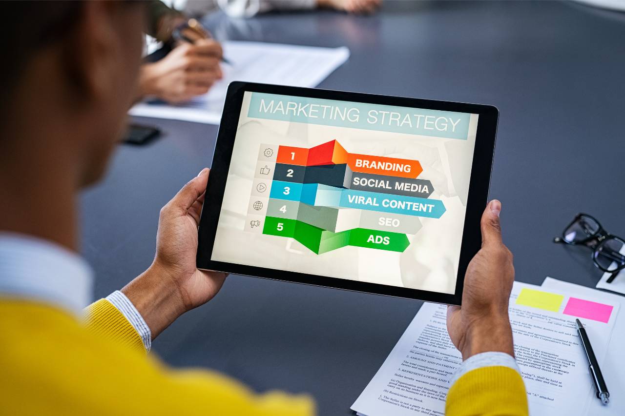 Personal Branding for Financial Professionals: Digital Strategies That Work