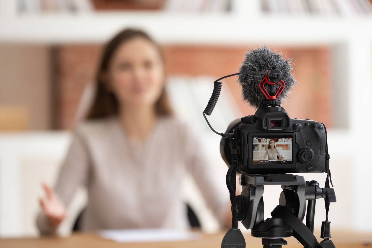 The Power of Video Marketing in Financial Education (And Staying Regulator-Safe)